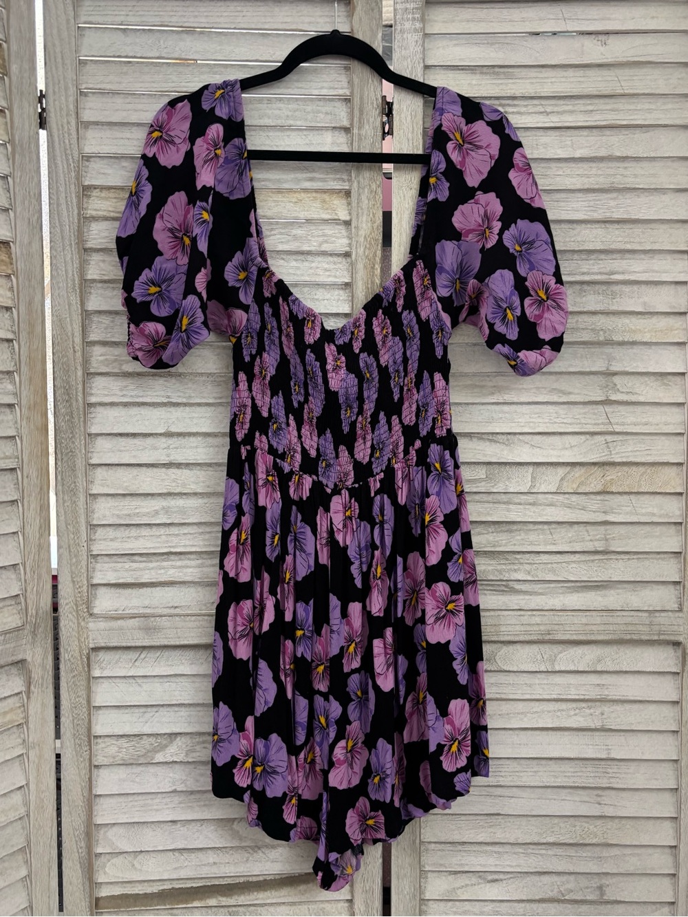 EUC Ava Sky Romper Zohra Violet Aloha Blooms Size Small
